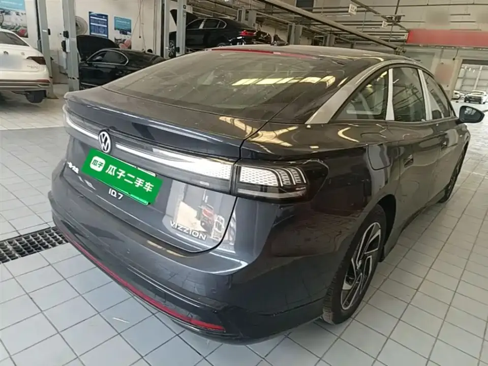 Volkswagen ID.7 VIZZION
