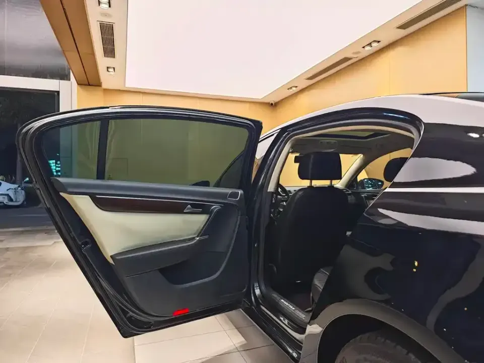 Volkswagen Magotan