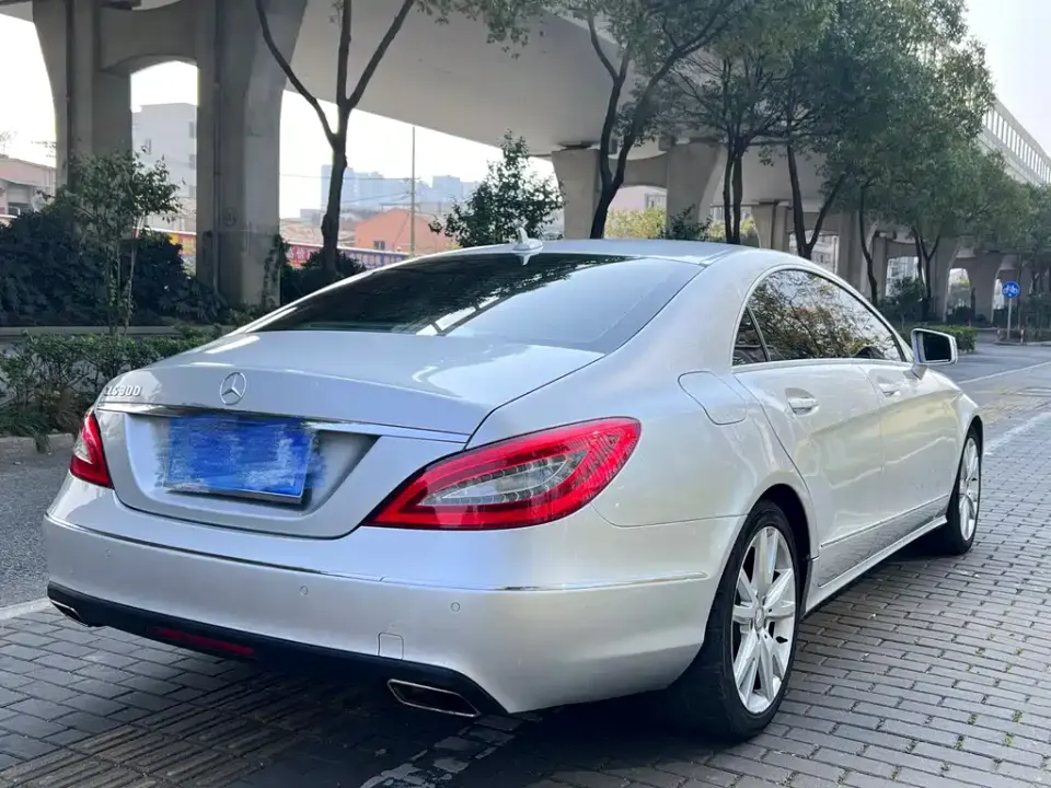Mercedes-Benz CLS