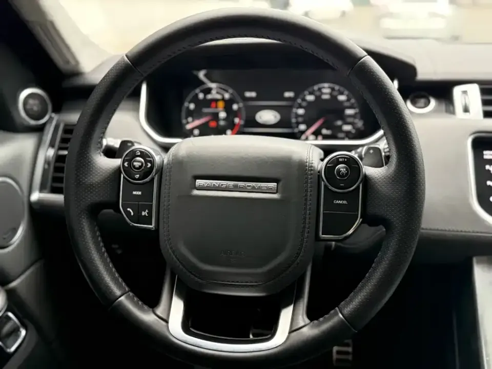 Land Rover Sport