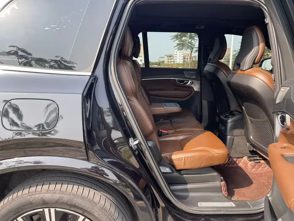 Volvo XC90 PHEV