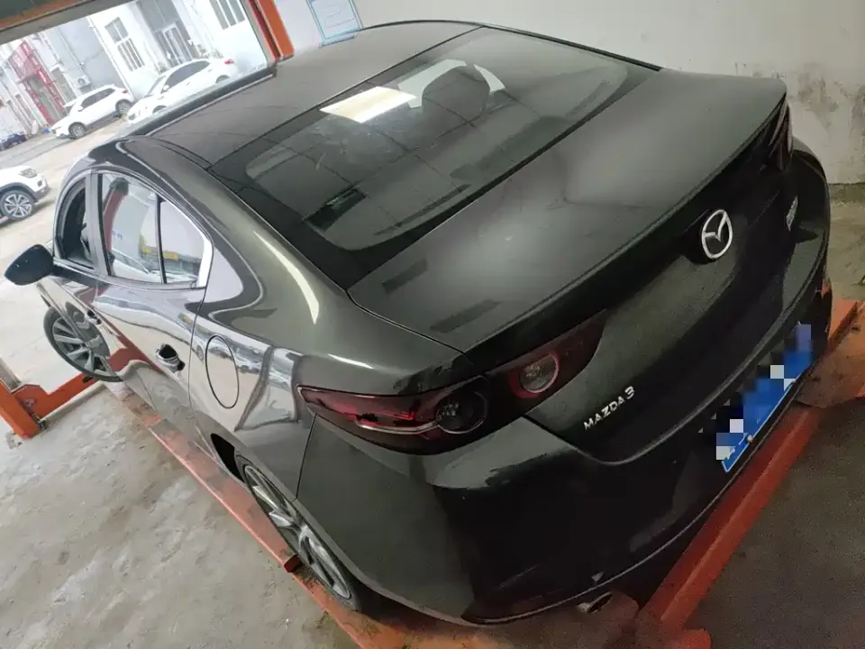 Mazda 3 Axela