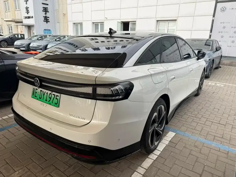 Volkswagen ID.7 VIZZION