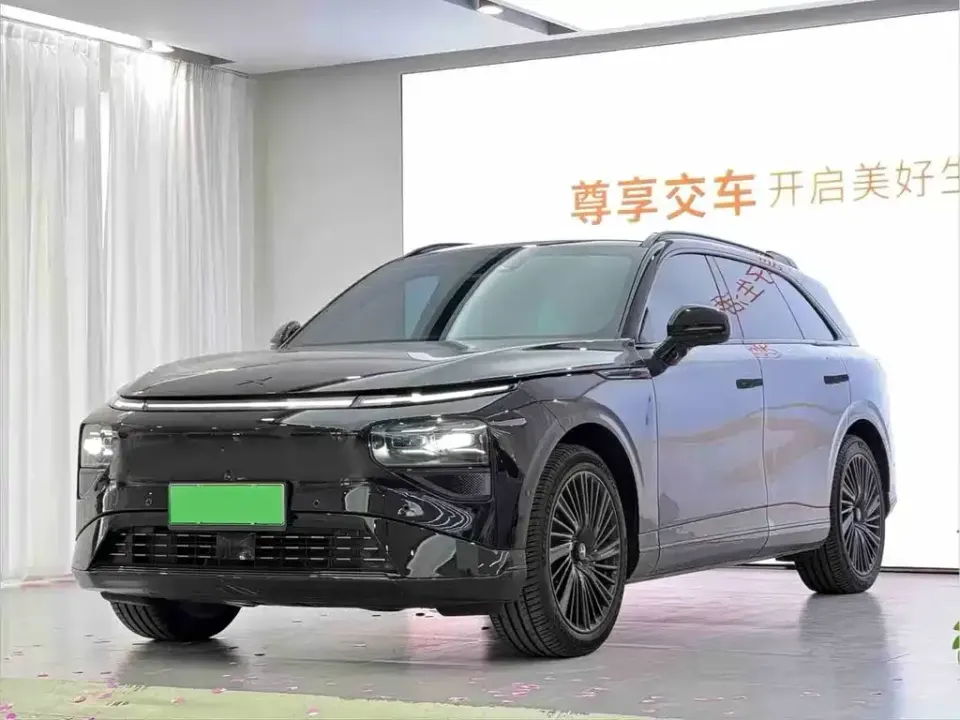 Xpeng G9