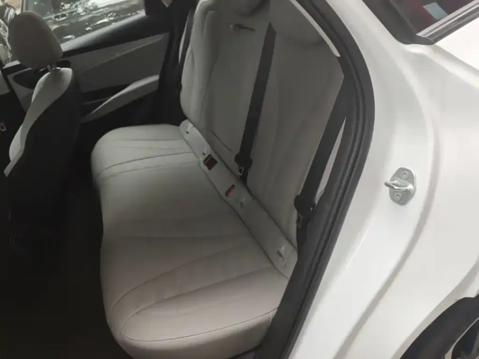 BYD Seal 06 DM-i Touring