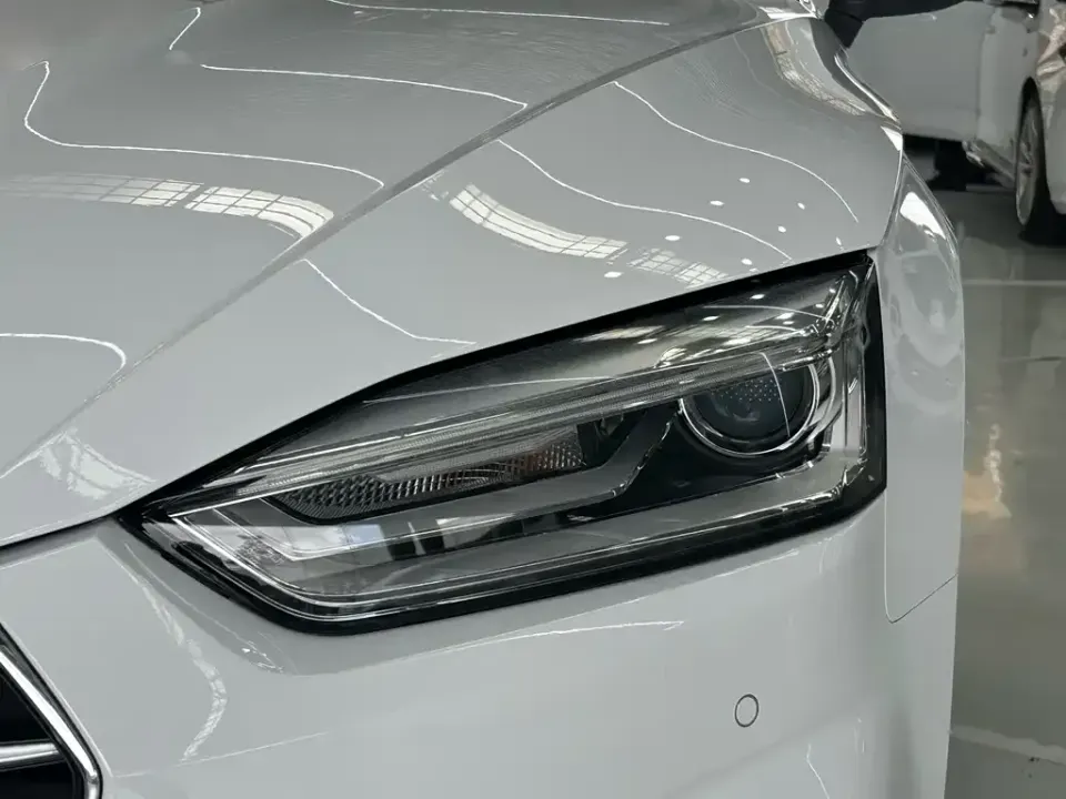 Audi A5 (Import)
