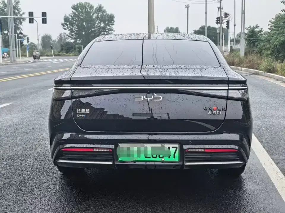 BYD Seal 07 DM-i