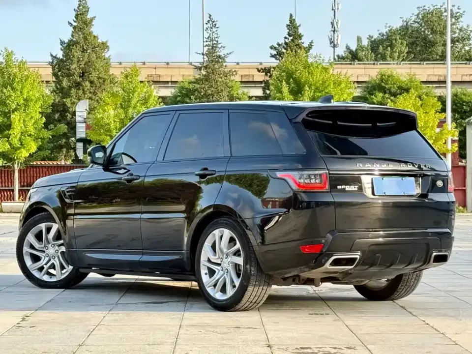 Land Rover Sport