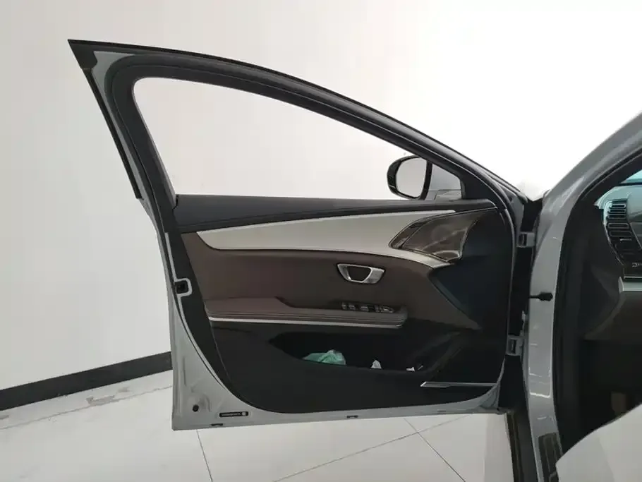BYD Han