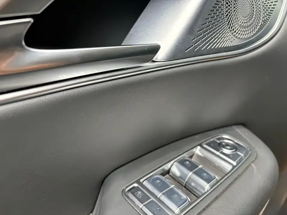 Hongqi Hongqi HQ9 PHEV