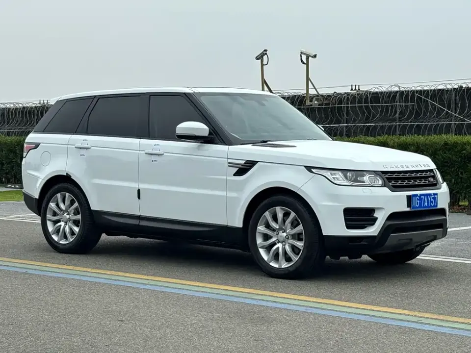 Land Rover Sport