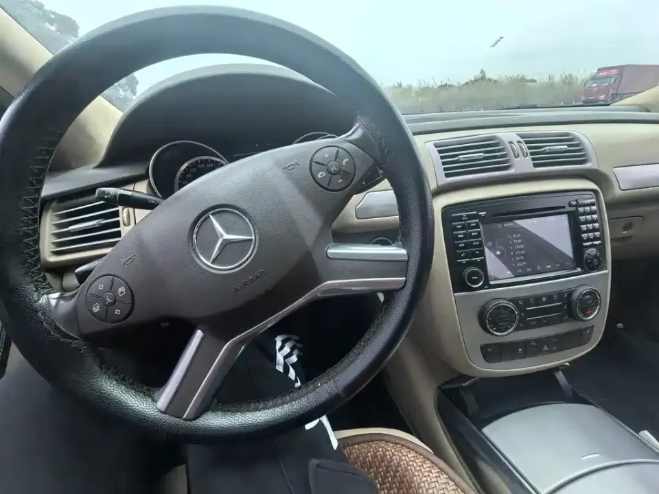 Mercedes-Benz R-Class