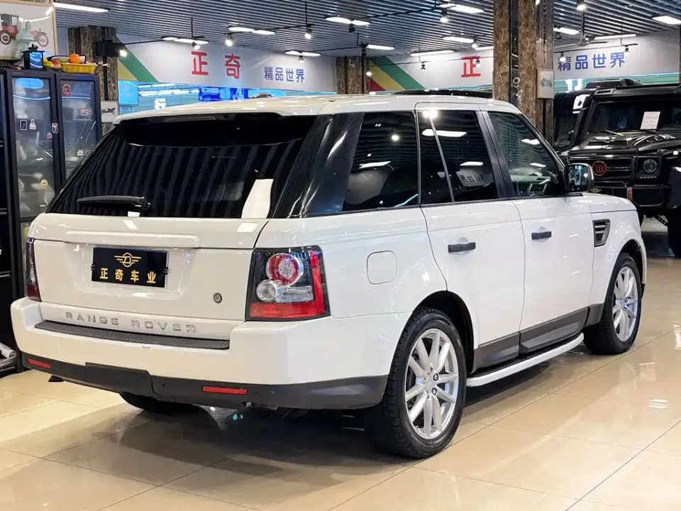 Land Rover Sport