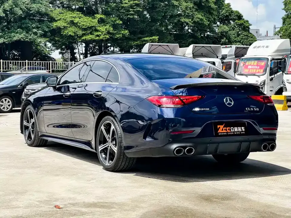 Mercedes-Benz CLS