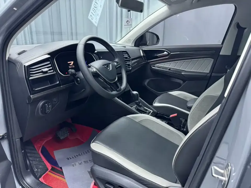Jetta VS7