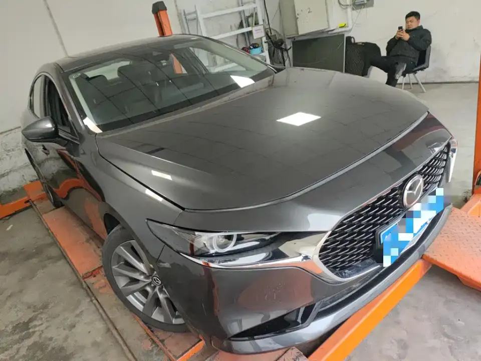 Mazda 3 Axela