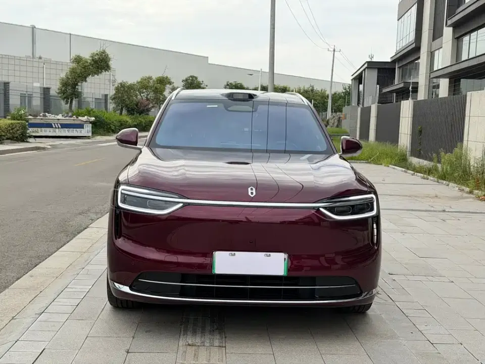 AITO M7
