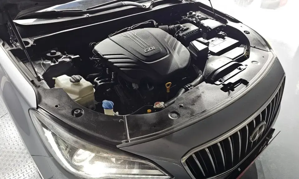 Hyundai Aslan