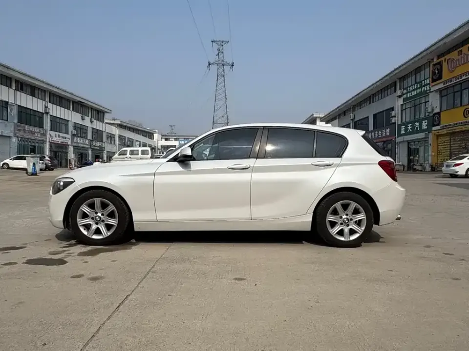 BMW 1 Series (Import)