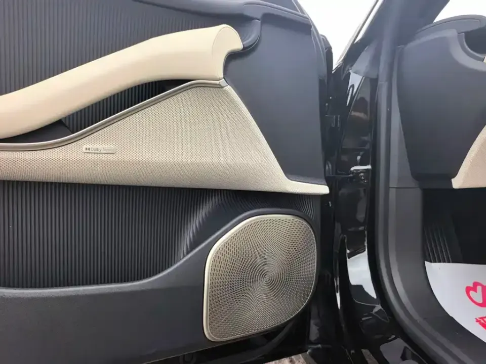 Nio ET5T