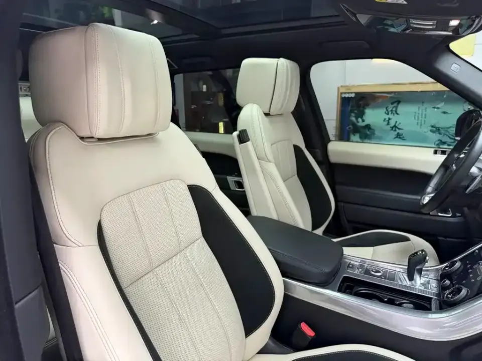 Land Rover Sport