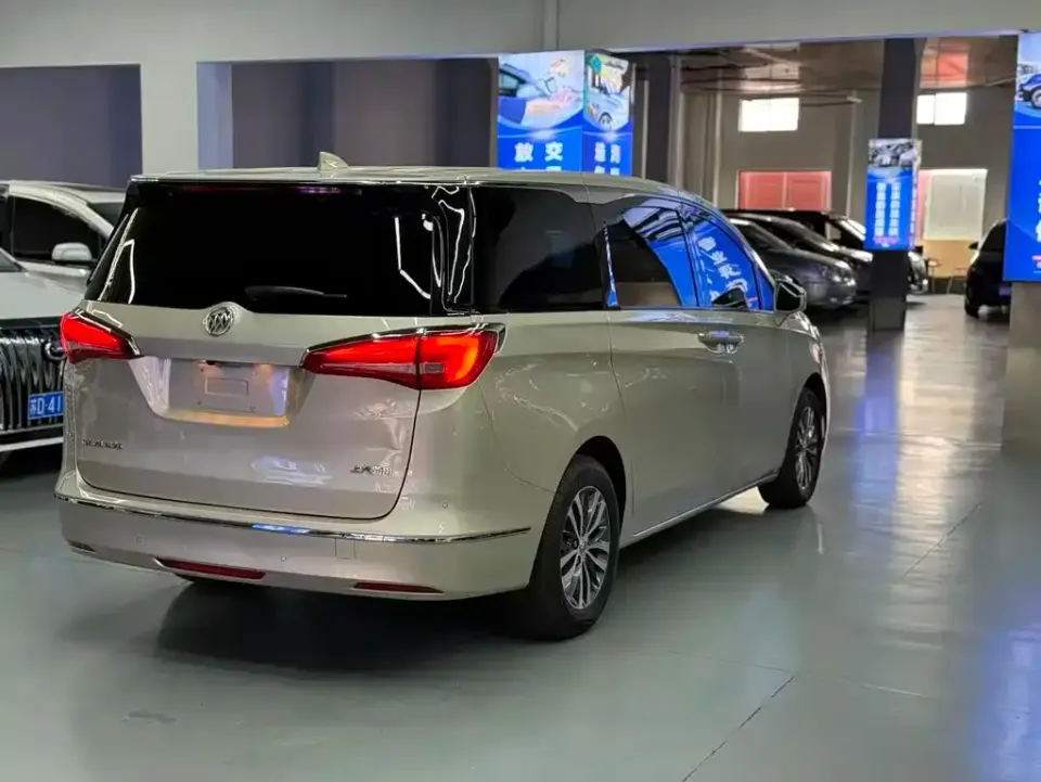 Buick GL8