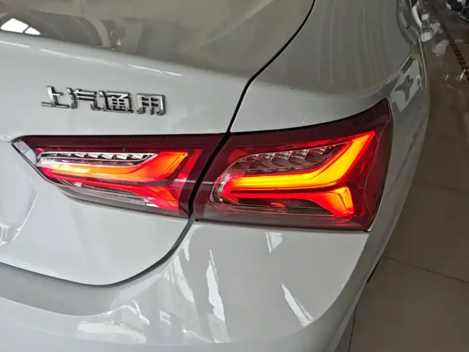 Chevrolet Malibu XL