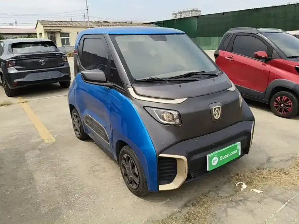 Baojun E200