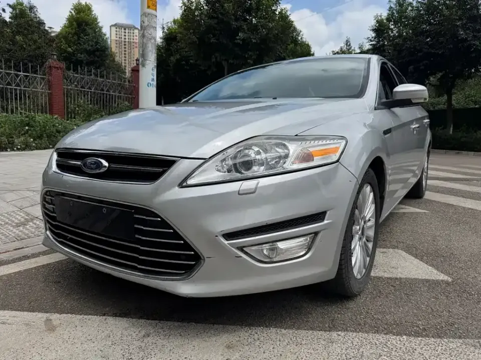 Ford Mondeo Zhisheng