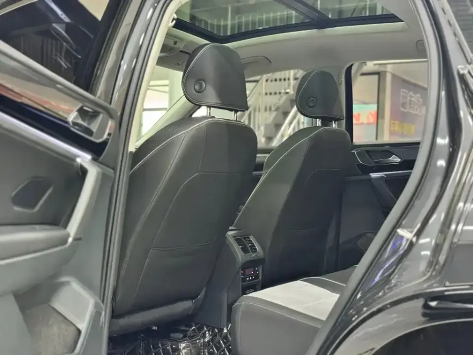 Volkswagen X