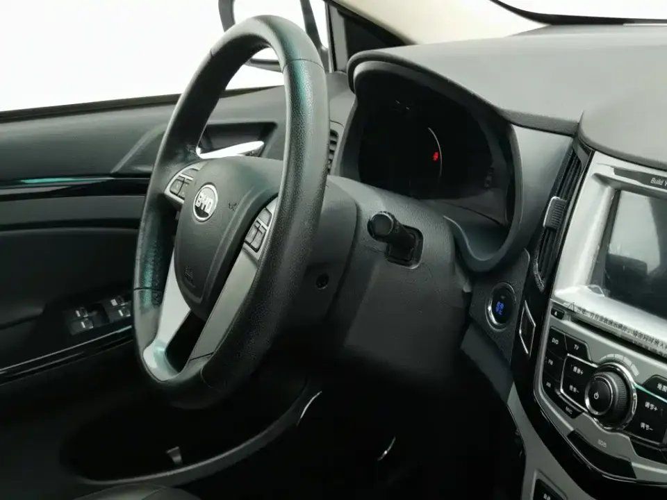 BYD Surui