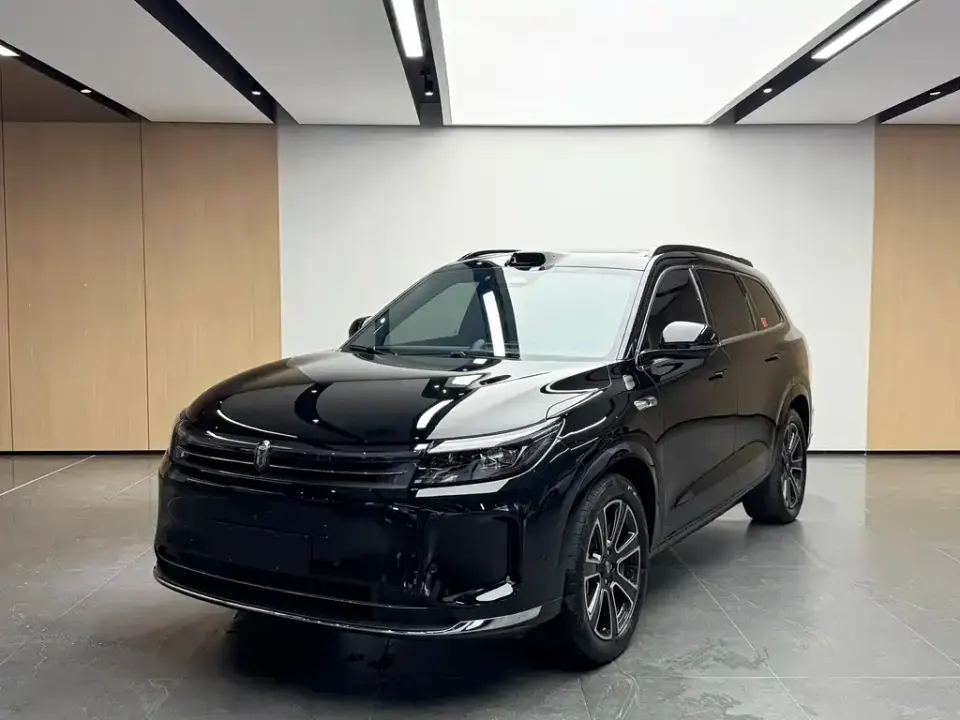 AITO M7