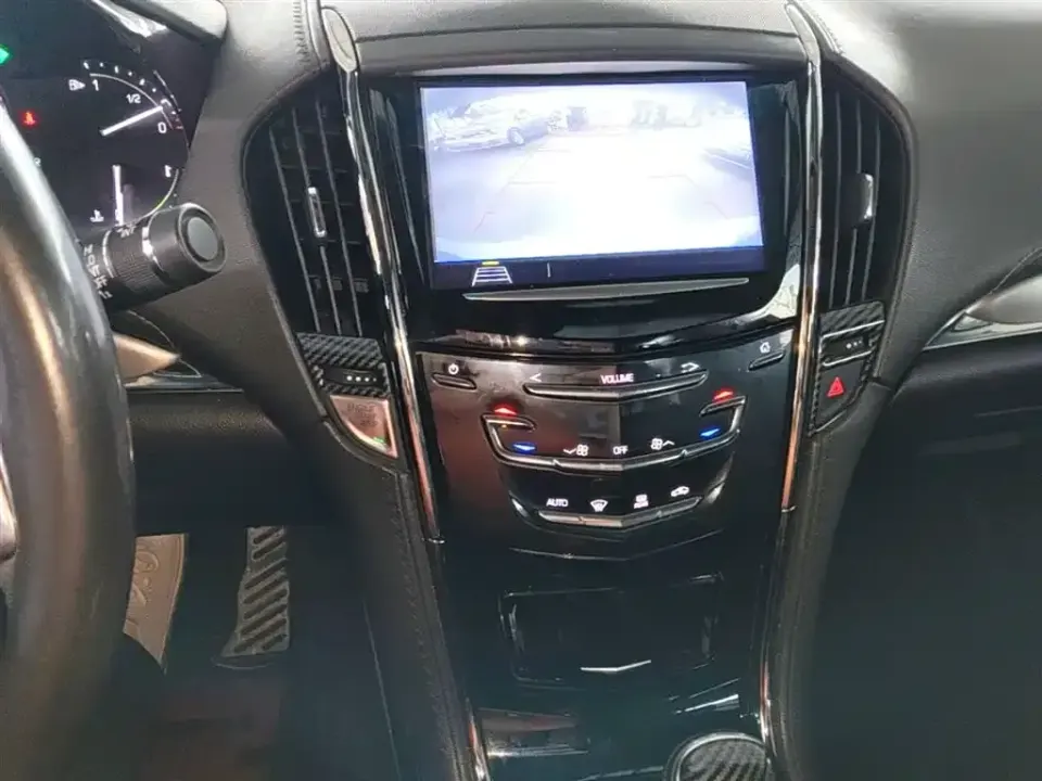 Cadillac ATS-L