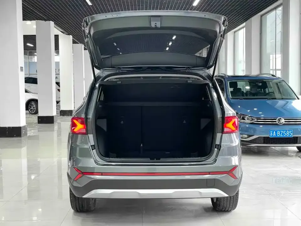 Jetta VS7