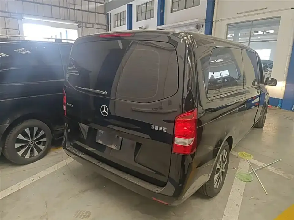 Mercedes-Benz Vito