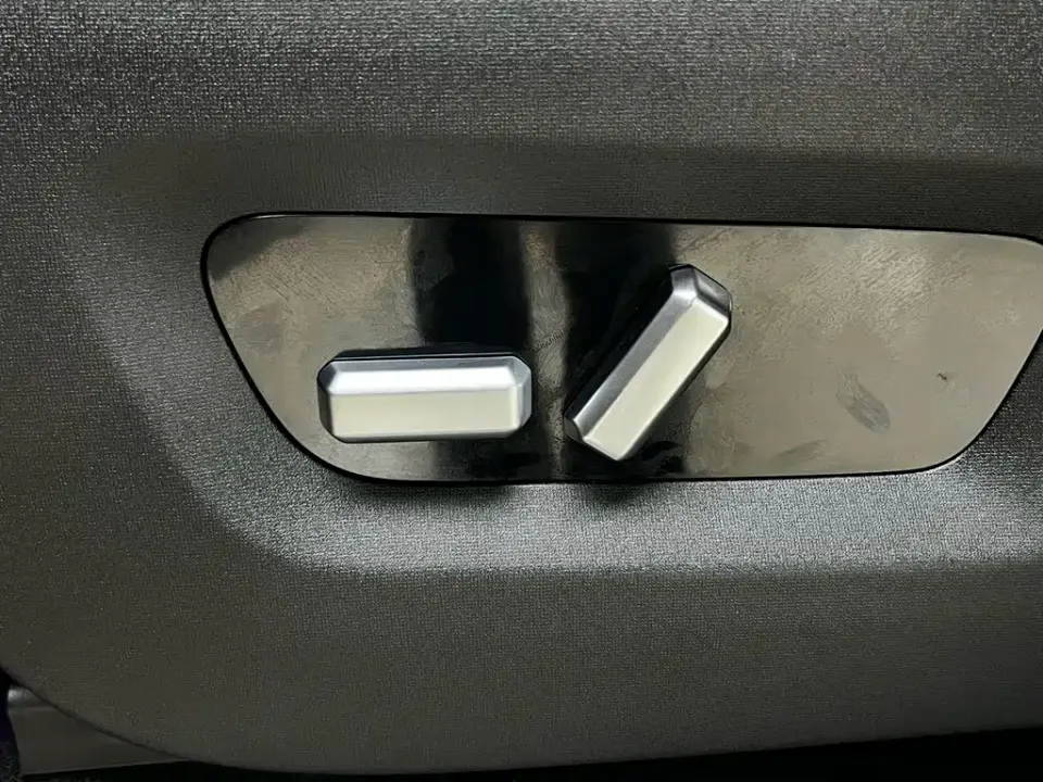 iCAR iCAR V27
