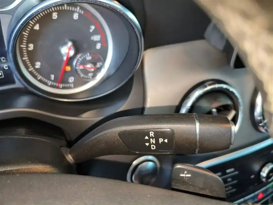 Mercedes-Benz CLA (Import)