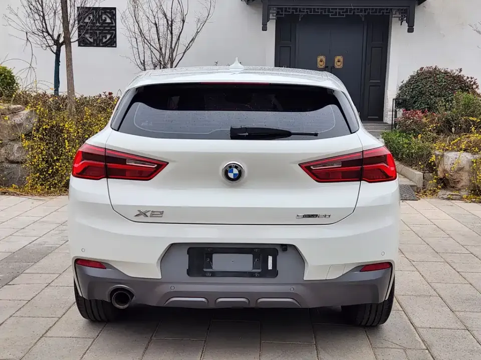 BMW X2 (Import)