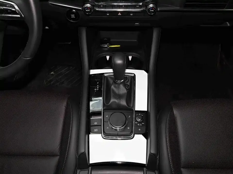 Mazda 3 Axela