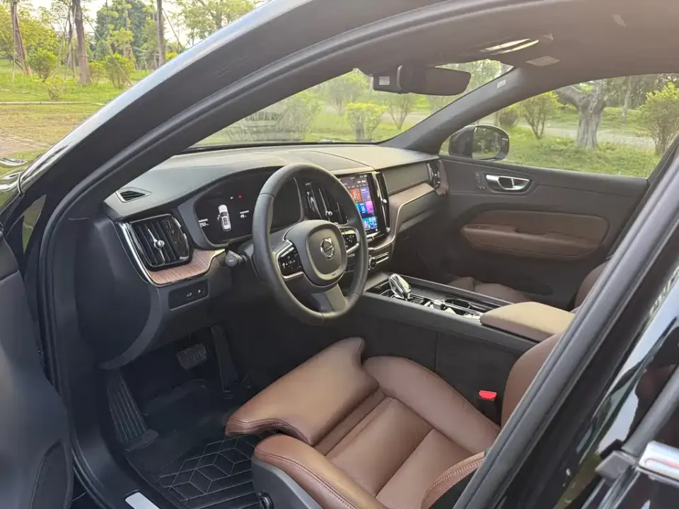 Volvo XC60 PHEV