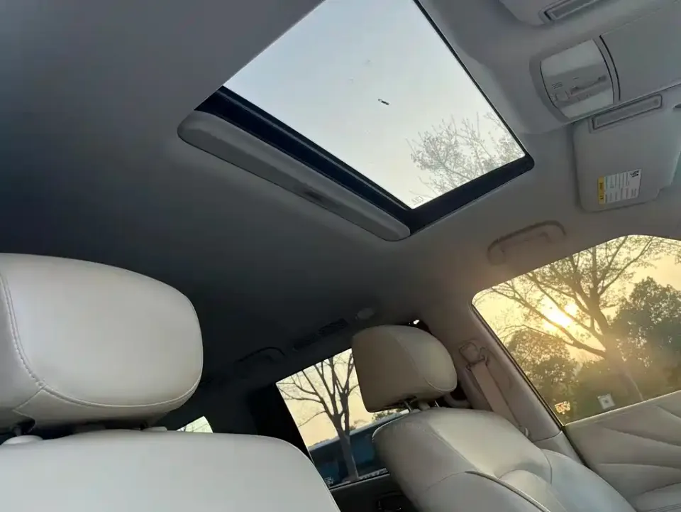 Infiniti QX80
