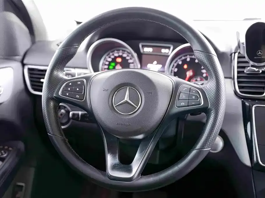 Mercedes-Benz GLE (Import)