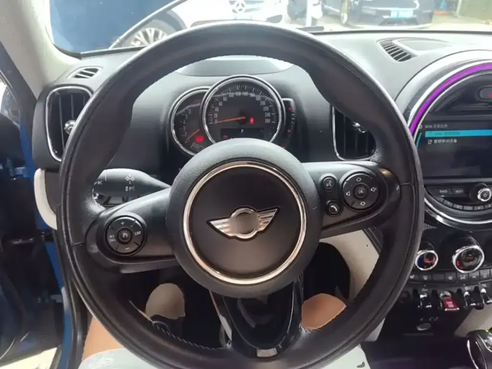MINI Mini Countryman