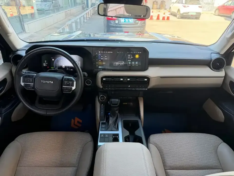 Toyota Prado