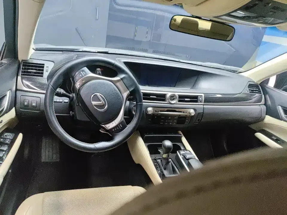 Lexus GS