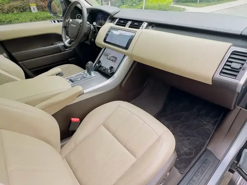 Land Rover Sport PHEV
