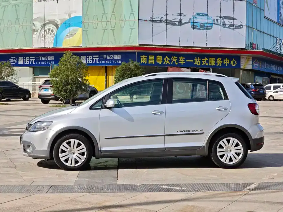 Volkswagen Golf (Import)
