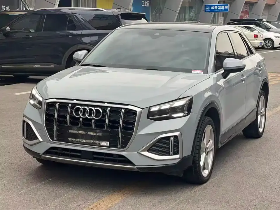 Audi Q2L