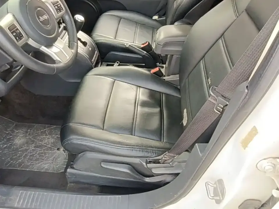 Jeep Compass (Import)
