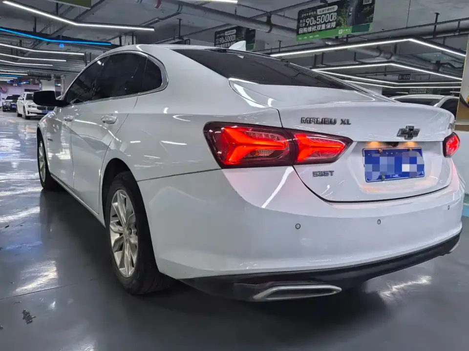 Chevrolet Malibu XL